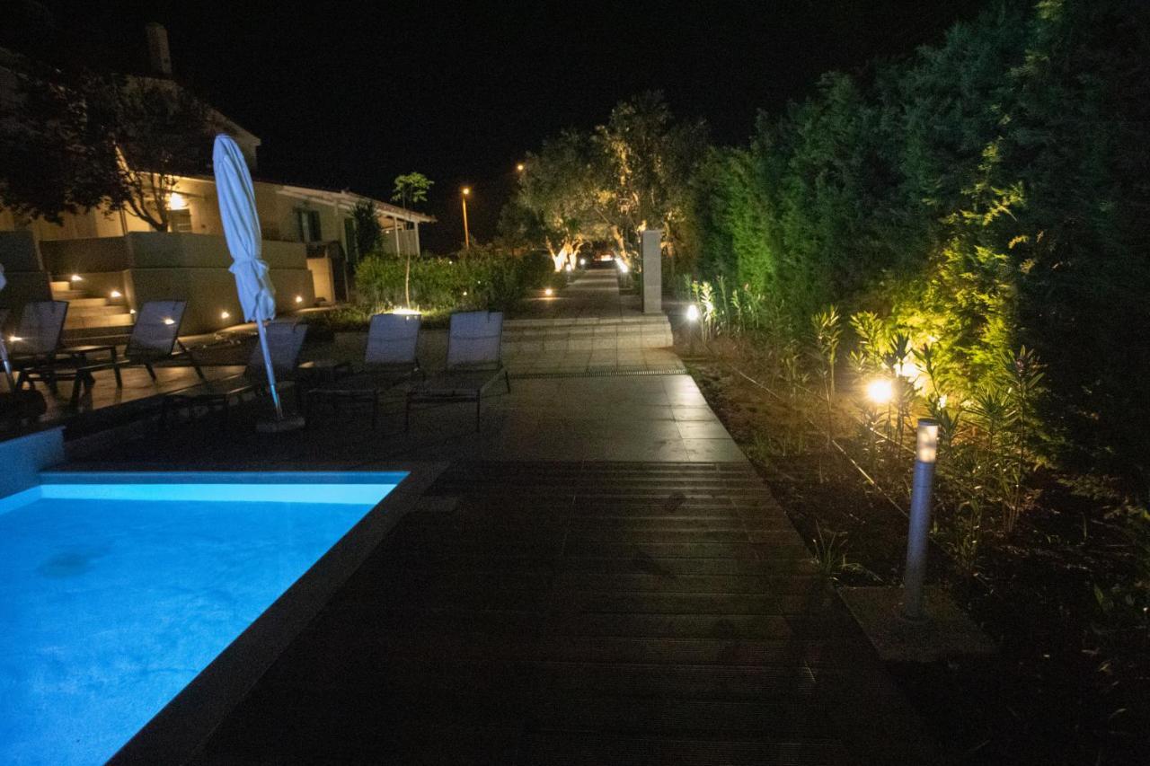 8 Boutique Suites Nea Poteidaia Bagian luar foto