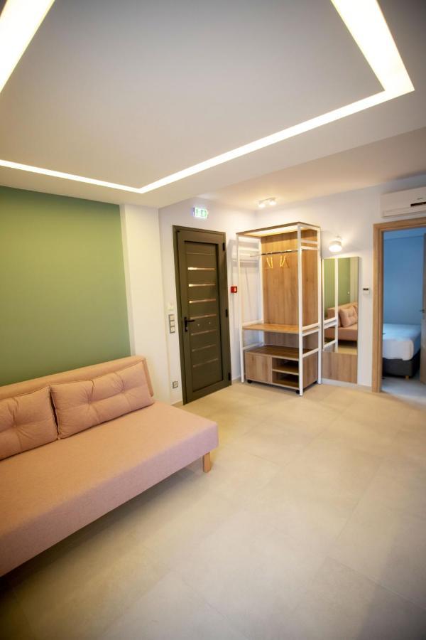 8 Boutique Suites Nea Poteidaia Bagian luar foto