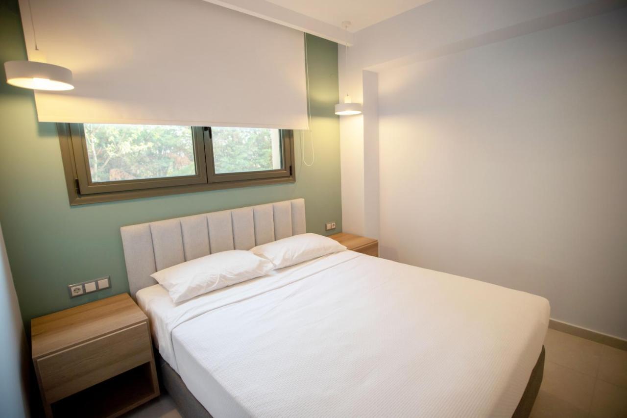 8 Boutique Suites Nea Poteidaia Bagian luar foto