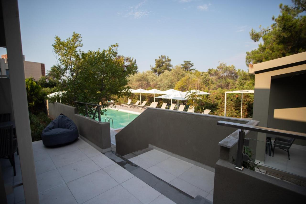 8 Boutique Suites Nea Poteidaia Bagian luar foto
